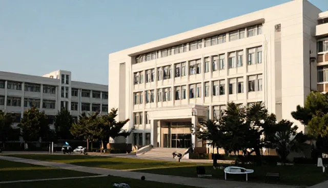 直播运营中内容分发的适用条件与选择依据